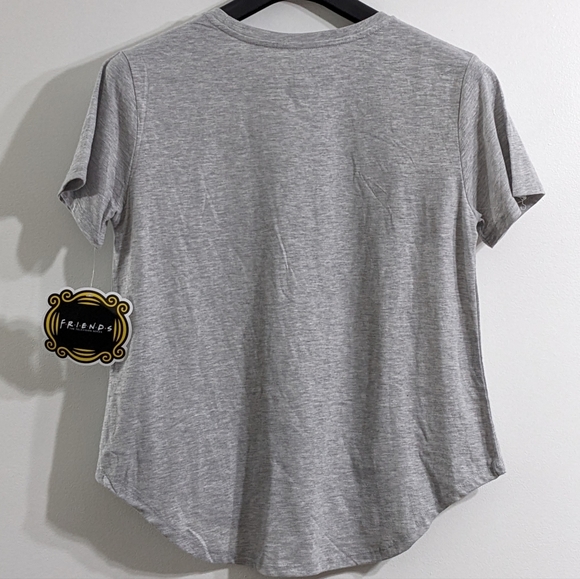 NWT FRIENDS The Television Series Women's Short Sleeve Graphic T-Shirt, Size XXL - Picture 2 of 6